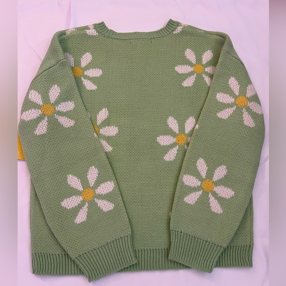 Fernanda Graphic Pullover Sweater. - Picture 2 of 5